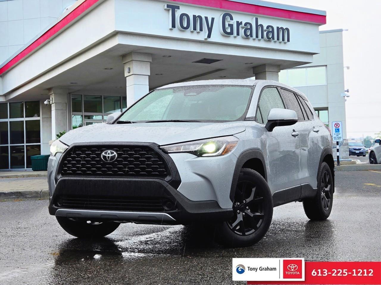 Used 2024 Toyota Corolla Cross LE for sale in Ottawa, ON