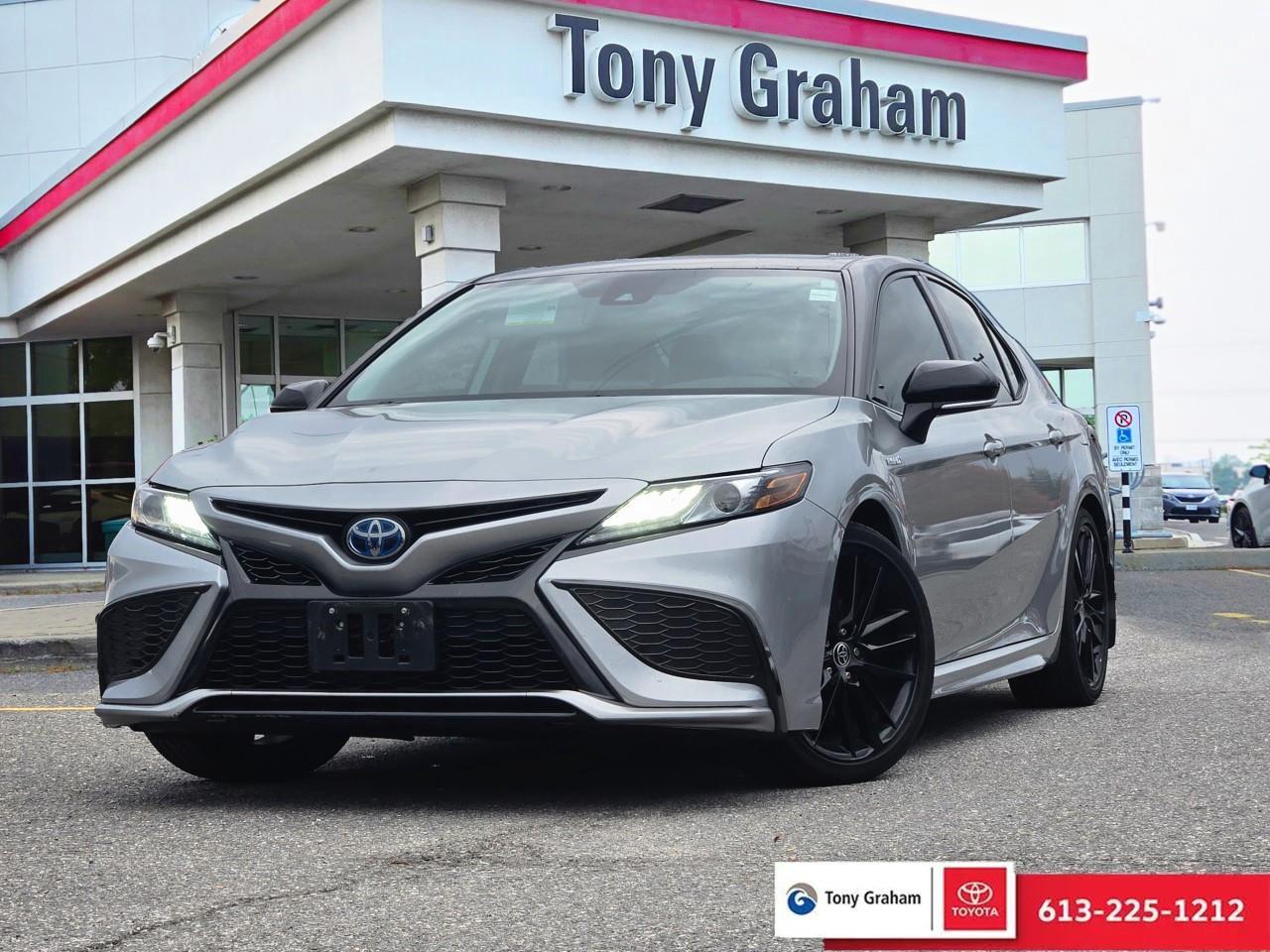 Used 2021 Toyota Camry Hybrid XSE for sale in Ottawa, ON