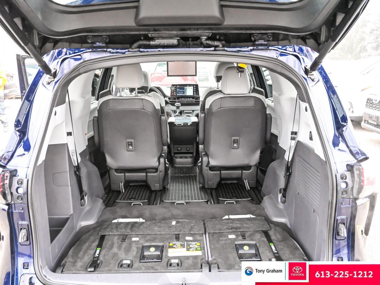 2023 Toyota Sienna XSE 7-Passenger XSE Technology Package days. Photo
