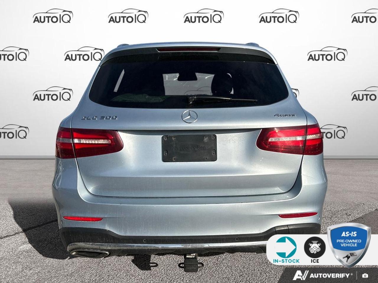 2017 Mercedes GLC 300 ACCIDENT FREE Photo4