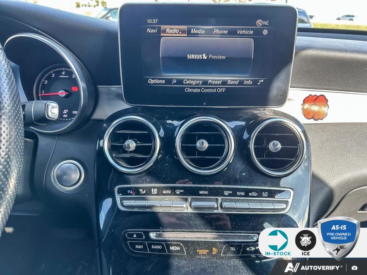 2017 Mercedes GLC 300 ACCIDENT FREE Photo