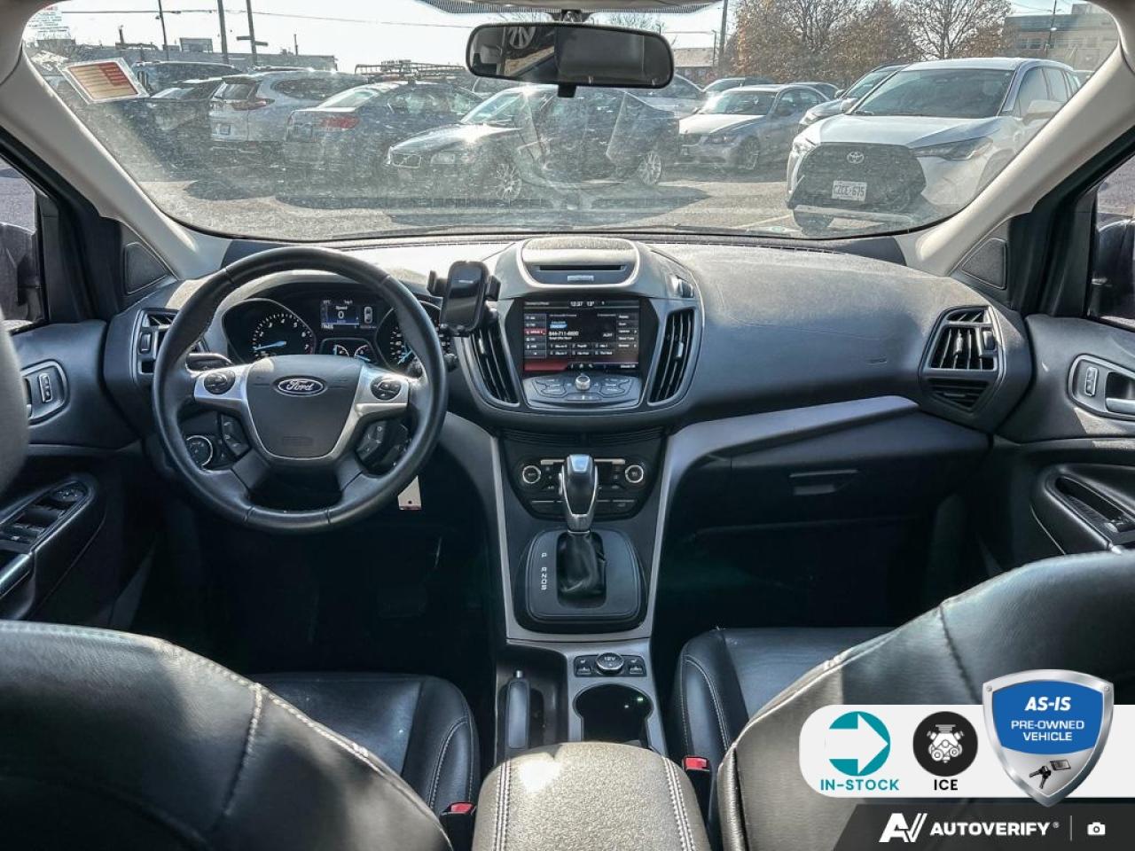 2014 Ford Escape SE 201A | ACCIDENT FREE | PANO | NAV | PWR LIFT GATE Photo