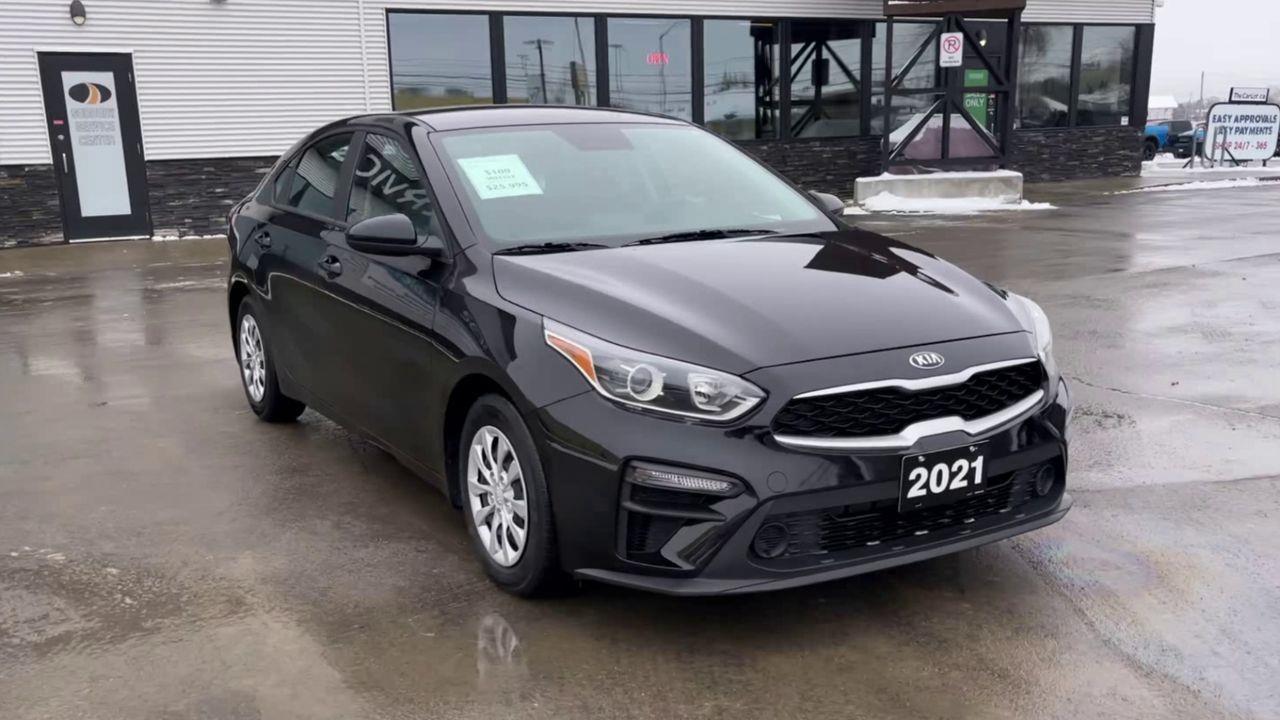 2021 Kia Forte LX FRONT WHEEL DRIVE, HEATED FRONT SEATS, BACK UP CAMERA!! Photo