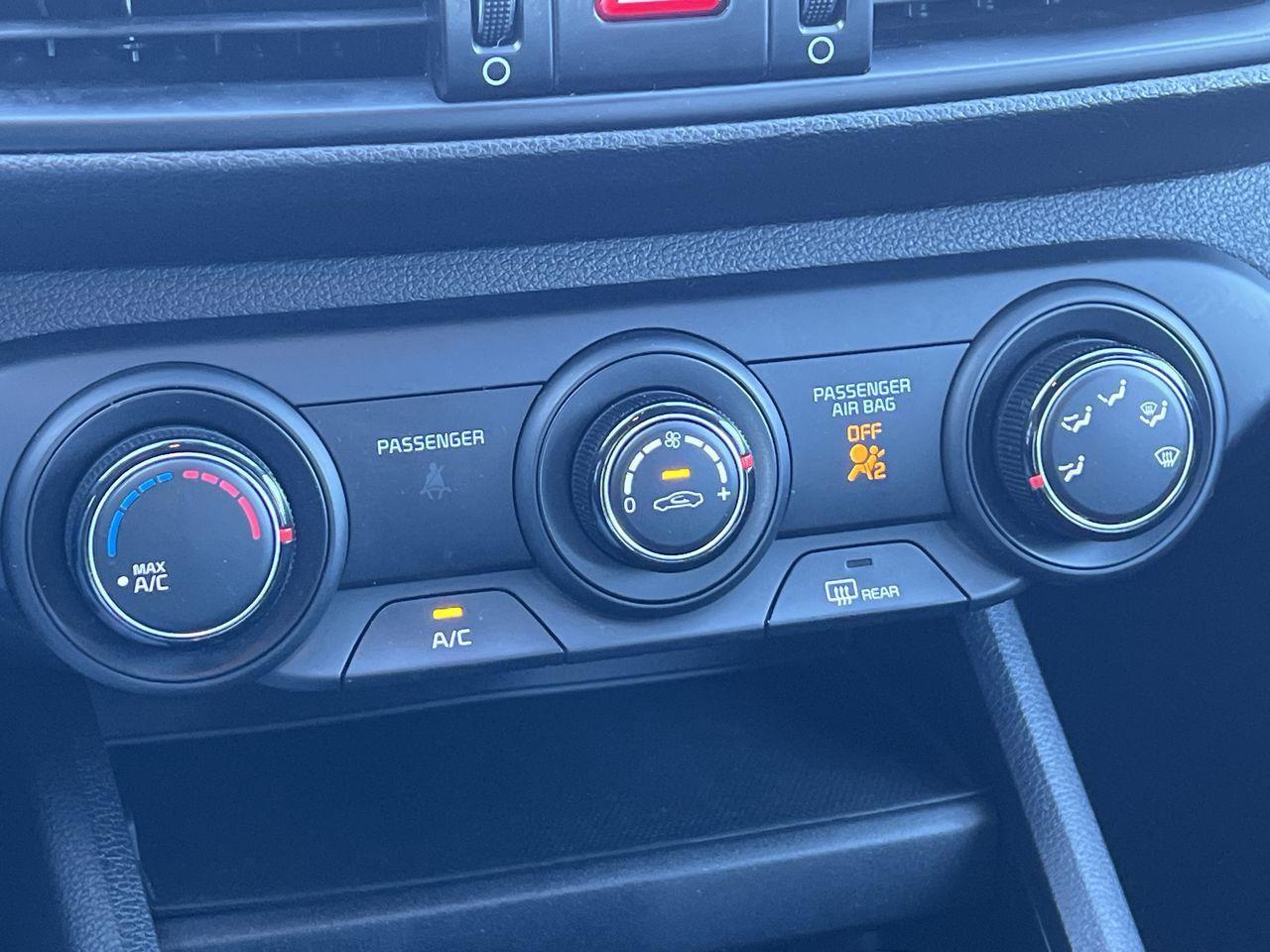 2021 Kia Forte LX FRONT WHEEL DRIVE, HEATED FRONT SEATS, BACK UP CAMERA!! Photo