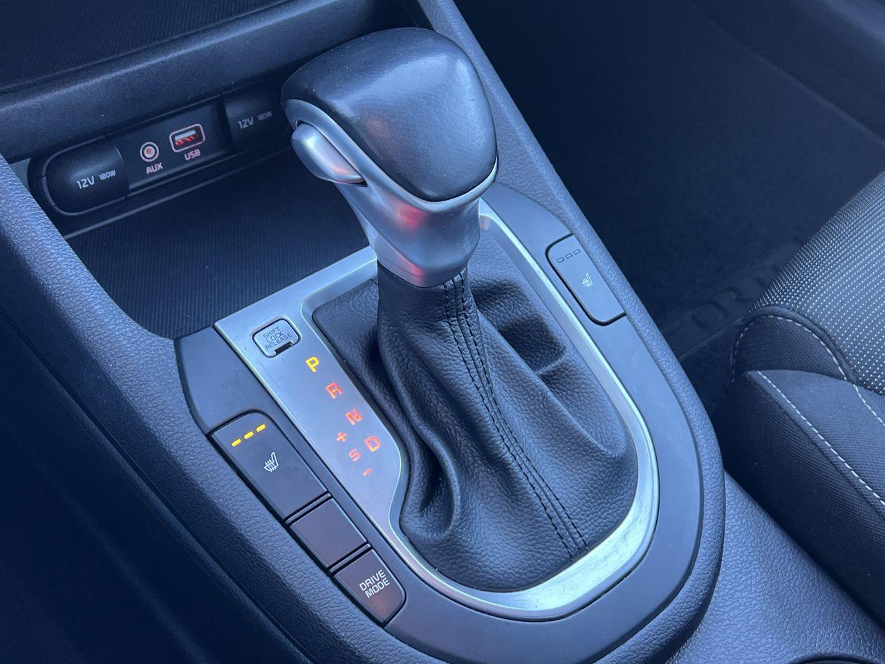 2021 Kia Forte LX FRONT WHEEL DRIVE, HEATED FRONT SEATS, BACK UP CAMERA!! Photo