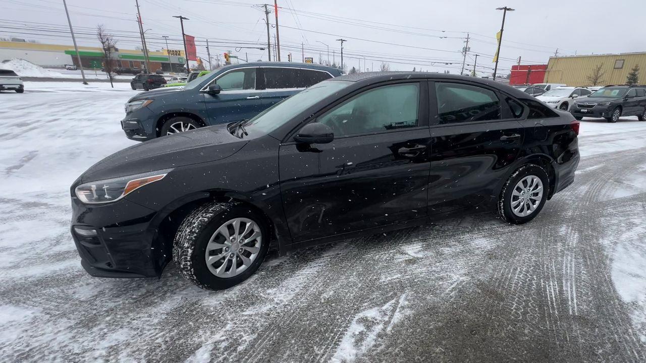 2021 Kia Forte LX FRONT WHEEL DRIVE, HEATED FRONT SEATS, BACK UP CAMERA!! Photo3