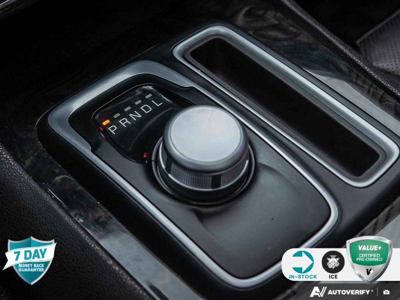 2018 Chrysler 300 Limited HEATED/VENTED LEATHER SEATS | POWER SUNROOF Photo