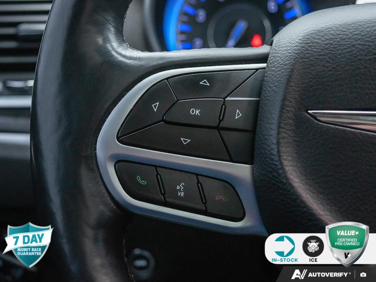 2018 Chrysler 300 Limited HEATED/VENTED LEATHER SEATS | POWER SUNROOF Photo