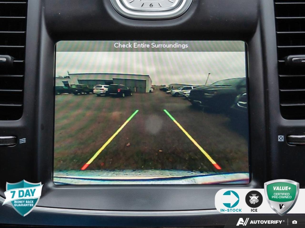 2018 Chrysler 300 Limited HEATED/VENTED LEATHER SEATS | POWER SUNROOF Photo