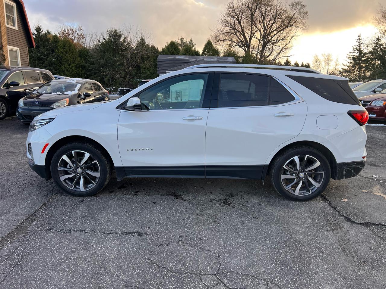 2022 Chevrolet Equinox Premier Photo