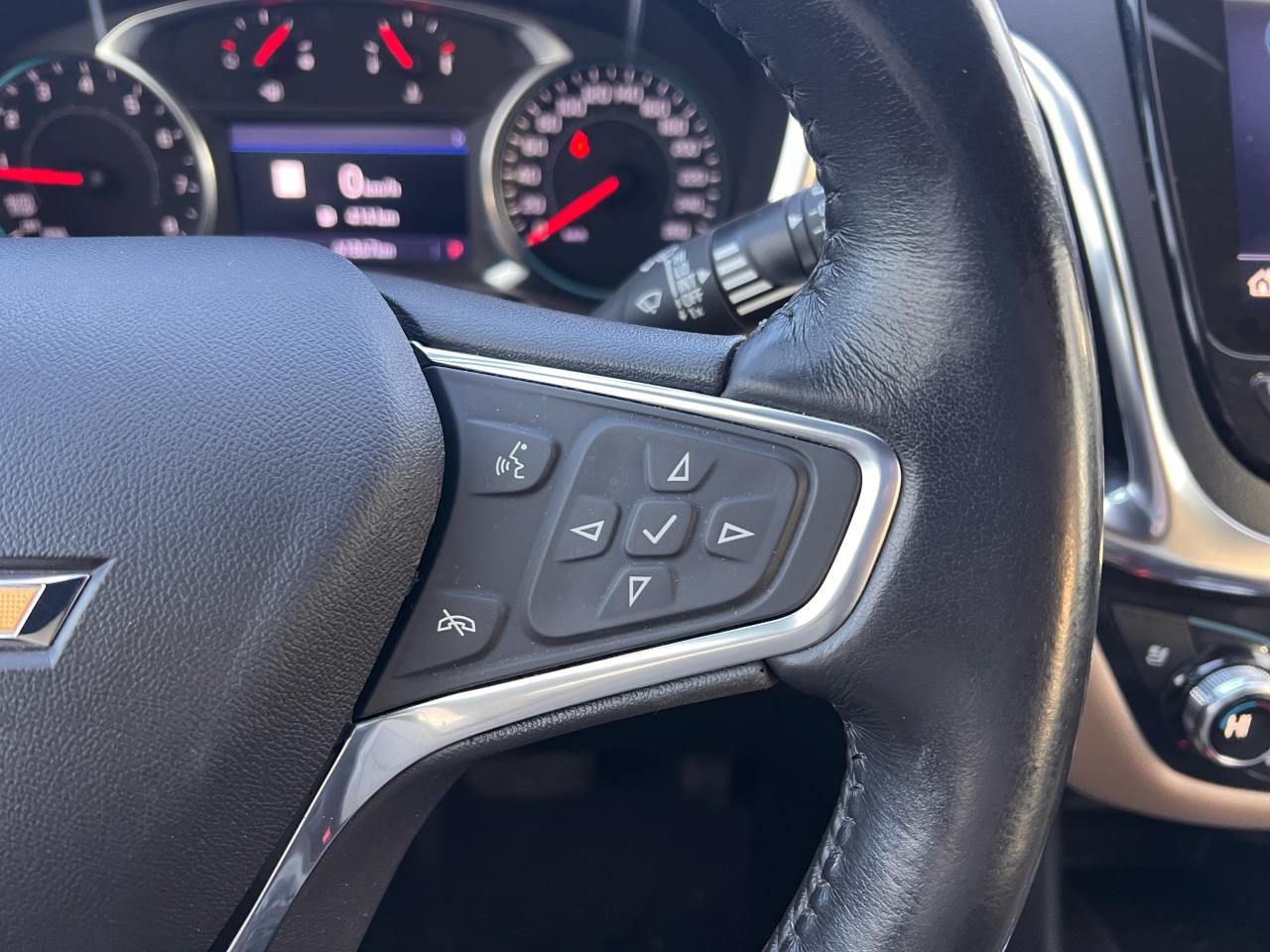 2022 Chevrolet Equinox Premier Photo20