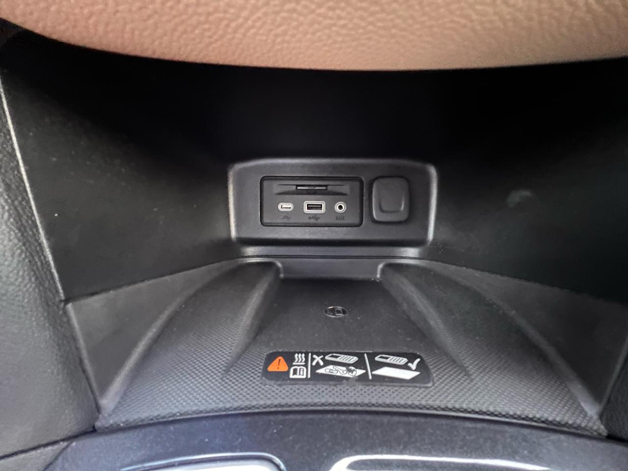 2022 Chevrolet Equinox Premier Photo26