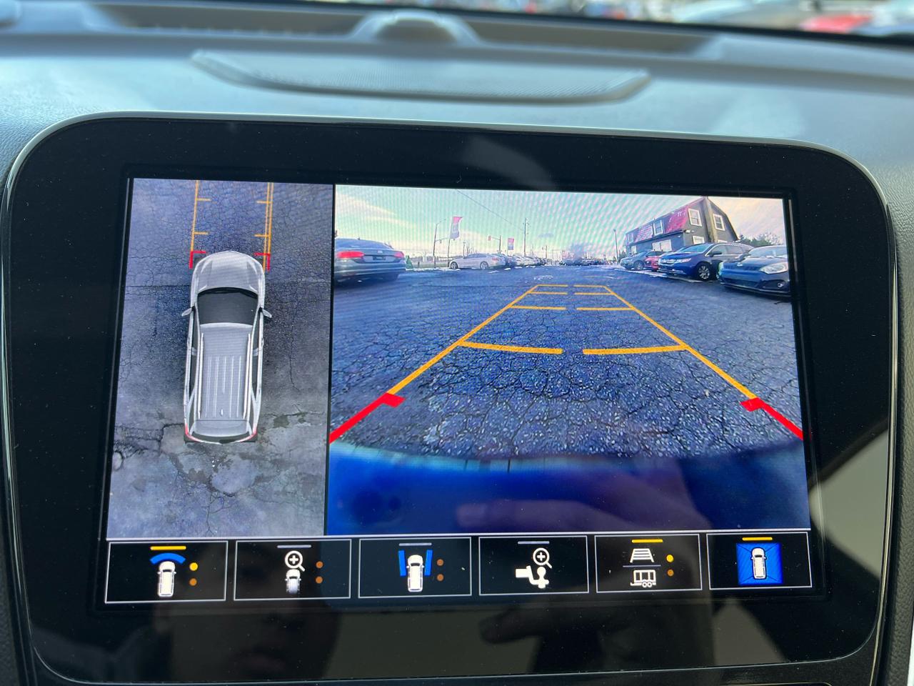 2022 Chevrolet Equinox Premier Photo37