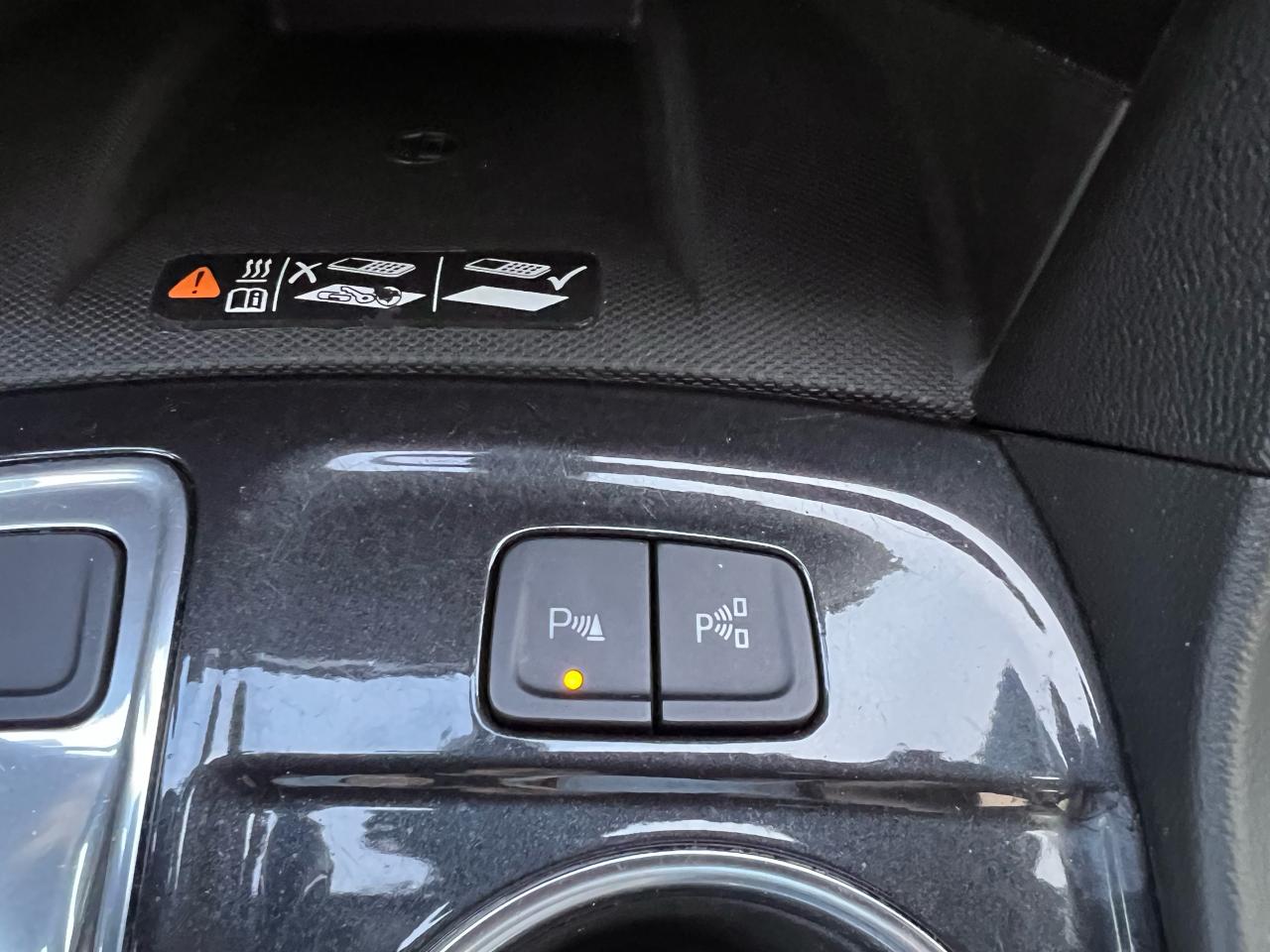 2022 Chevrolet Equinox Premier Photo31