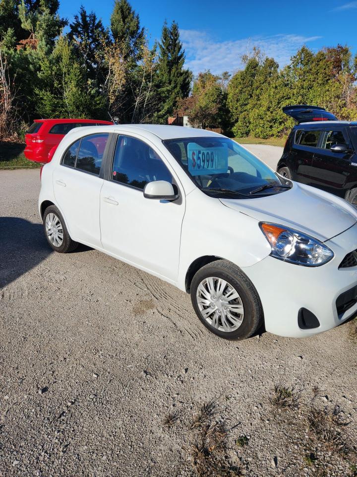 2017 Nissan Micra S Photo