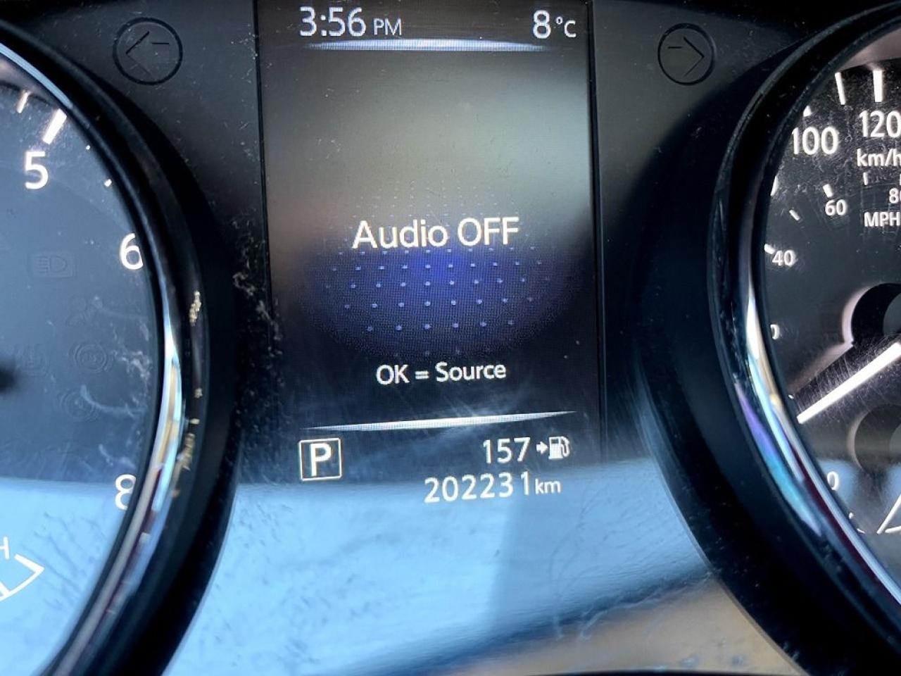 2017 Nissan Rogue SV - Photo #9