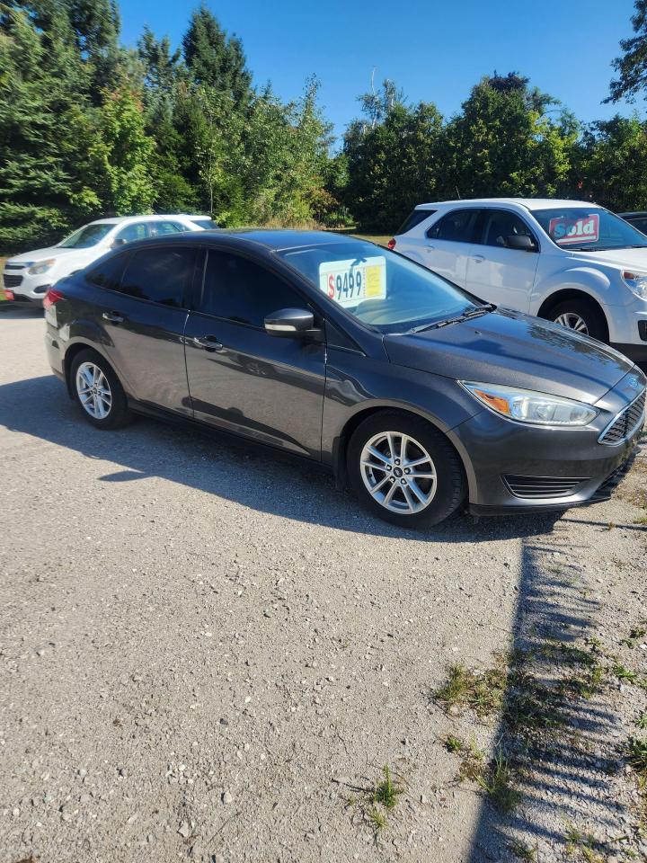 2015 Ford Focus 4DR SDN SE Photo