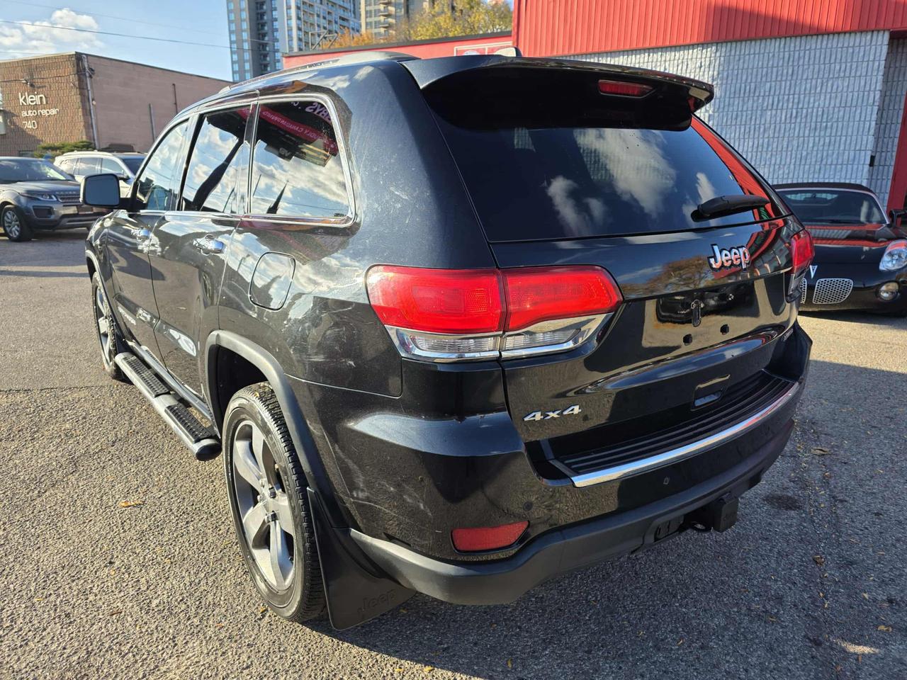 2015 Jeep Grand Cherokee LIMITED 4WD Photo3