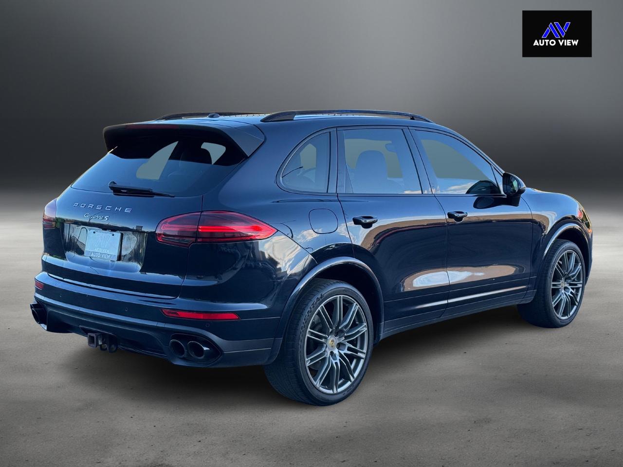 2016 Porsche Cayenne S **CLEAN CARFAX** - Photo #5