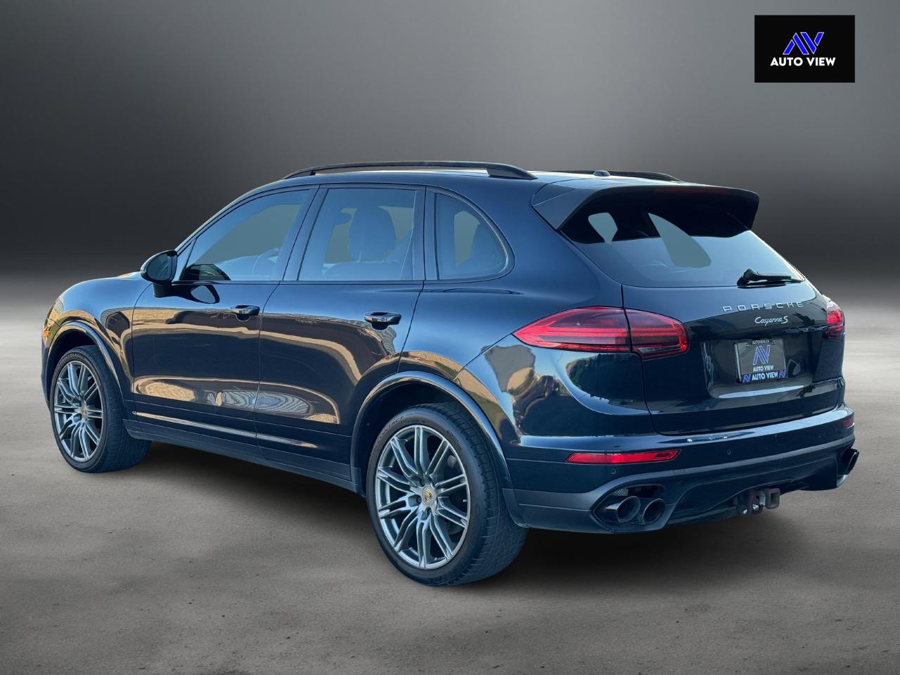 2016 Porsche Cayenne S **CLEAN CARFAX** - Photo #7