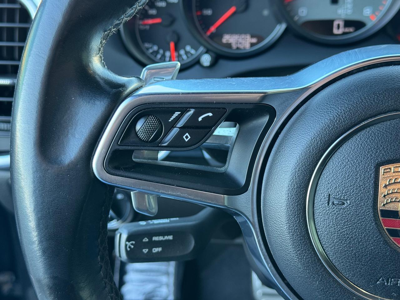 2016 Porsche Cayenne S **CLEAN CARFAX** - Photo #22