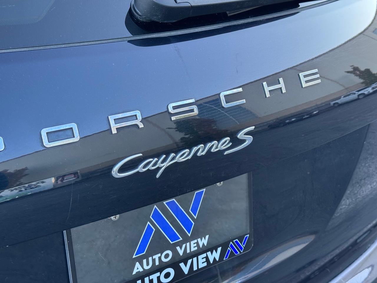 2016 Porsche Cayenne S **CLEAN CARFAX** - Photo #16