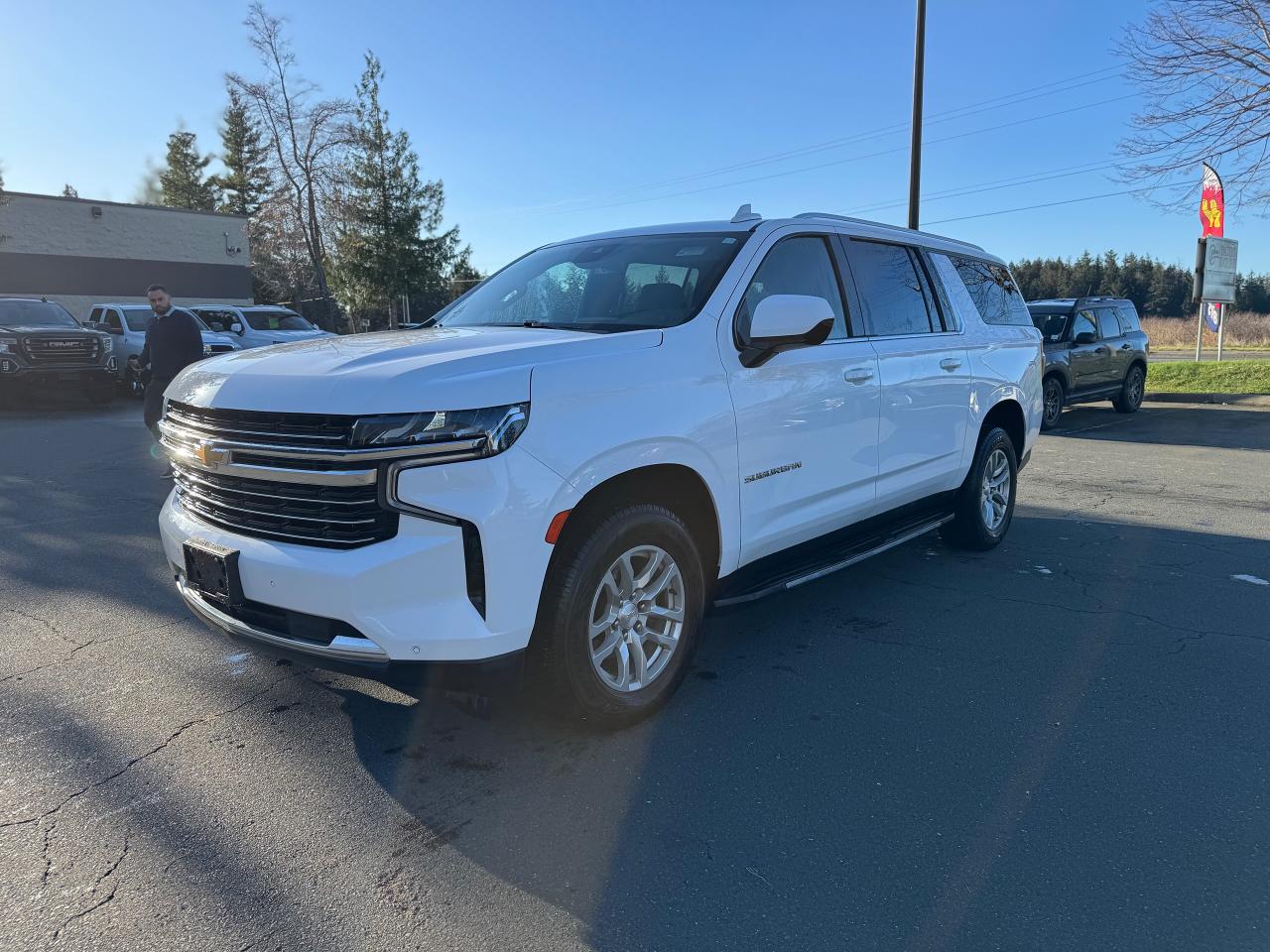 Used 2023 Chevrolet Suburban LT for sale in Campbell River, BC