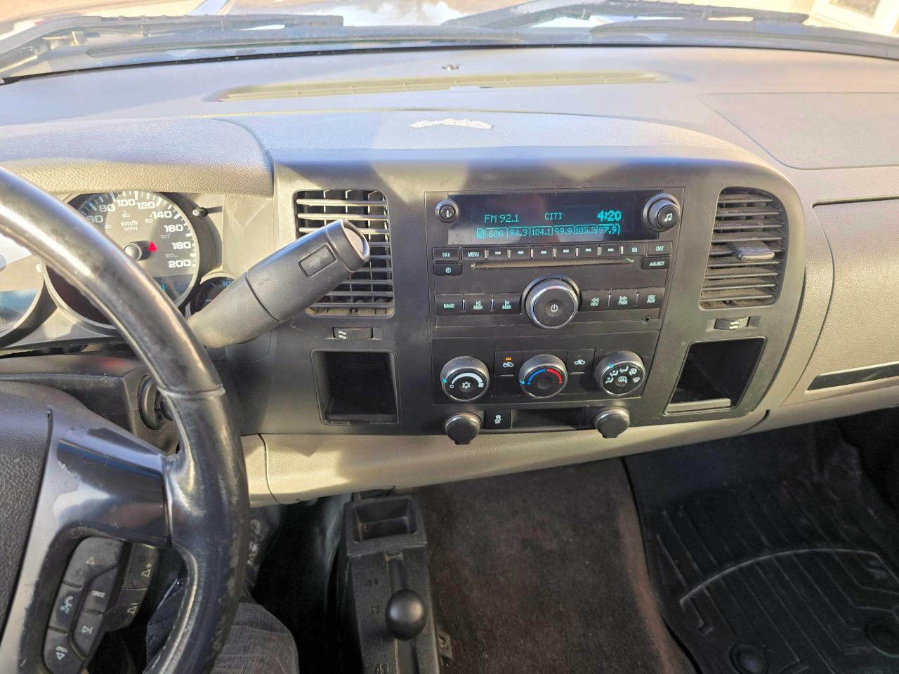 2012 Chevrolet Silverado 1500 4WD Crew Cab 143.5" LS Cheyenne Edition - Photo #16