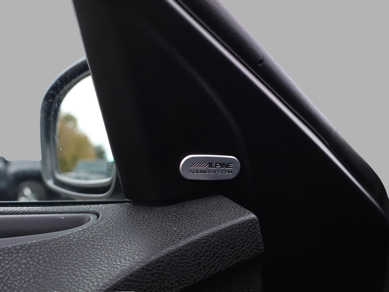 2023 Chrysler 300 TOURING-L AWD CERTIFIED CAMERA NAV BLUETOOTH HEAT/COOL LEATHER PANO ROOF CRUISE ALLOYS - Photo #32