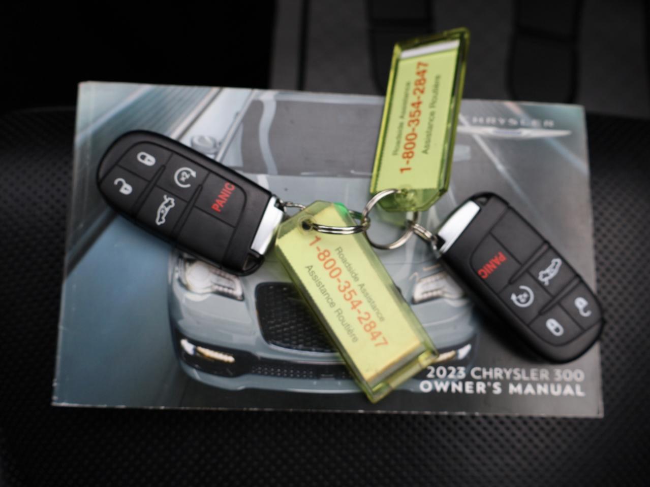 2023 Chrysler 300 TOURING-L AWD CERTIFIED CAMERA NAV BLUETOOTH HEAT/COOL LEATHER PANO ROOF CRUISE ALLOYS - Photo #48