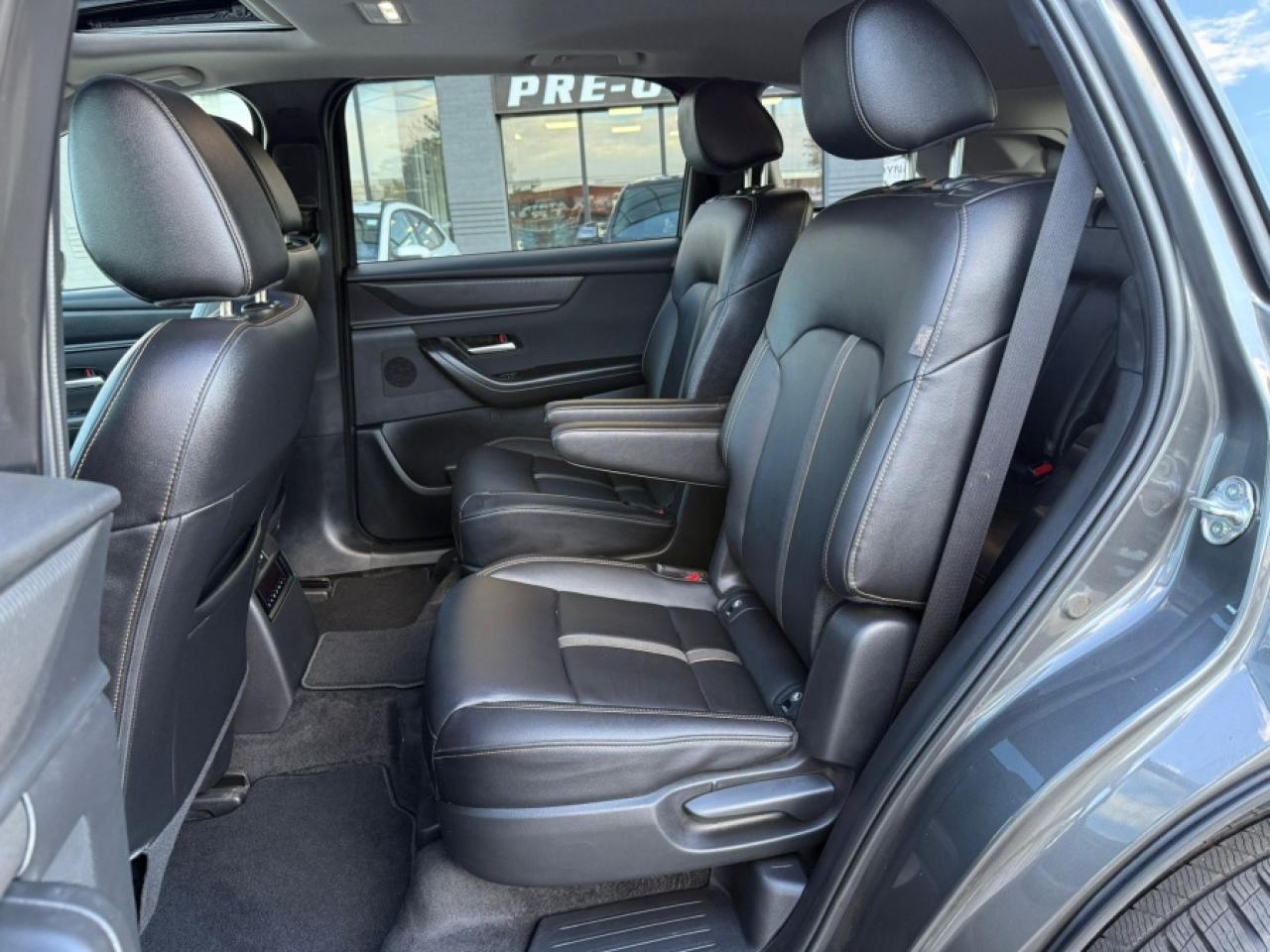 2025 Mazda CX-90 MHEV GS-L/ 7-PASSENGER/ LOW MILEAGE/ PREMIUM SPORT - Photo #20