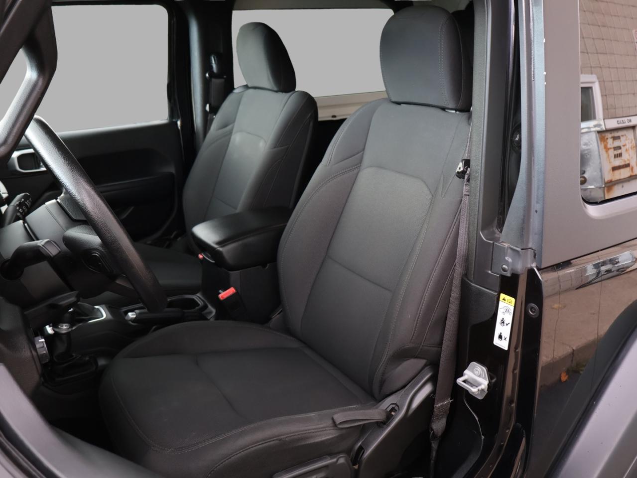 2018 Jeep Wrangler SPORT 4WD CERTIFIED *ACCIDENT FREE* CAMERA BLUETOOTH CRUISE ALLOYS - Photo #13