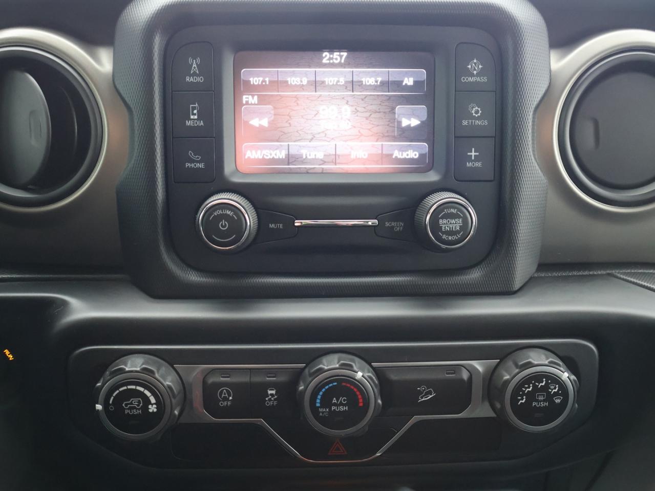 2018 Jeep Wrangler SPORT 4WD CERTIFIED *ACCIDENT FREE* CAMERA BLUETOOTH CRUISE ALLOYS - Photo #19