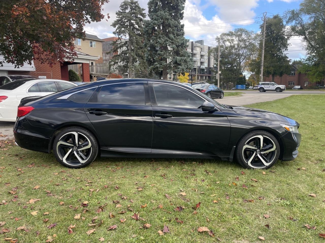 2020 Honda Accord Sport 2.0T *Sunroof / One Owner - Photo #7