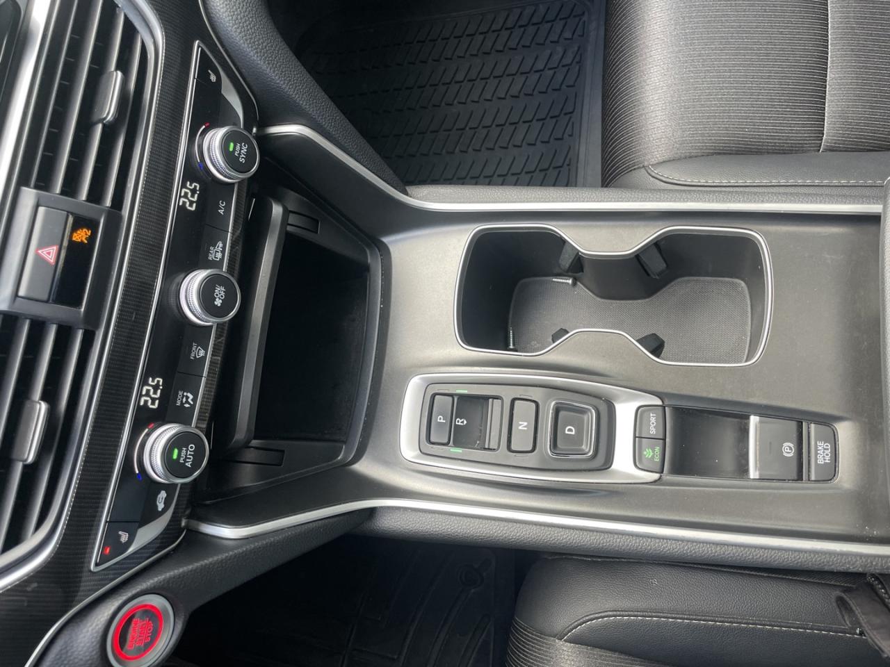 2020 Honda Accord Sport 2.0T *Sunroof / One Owner - Photo #15