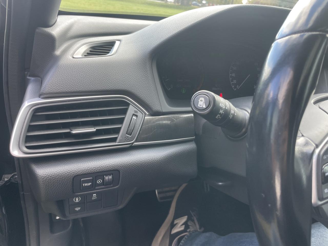 2020 Honda Accord Sport 2.0T *Sunroof / One Owner - Photo #17