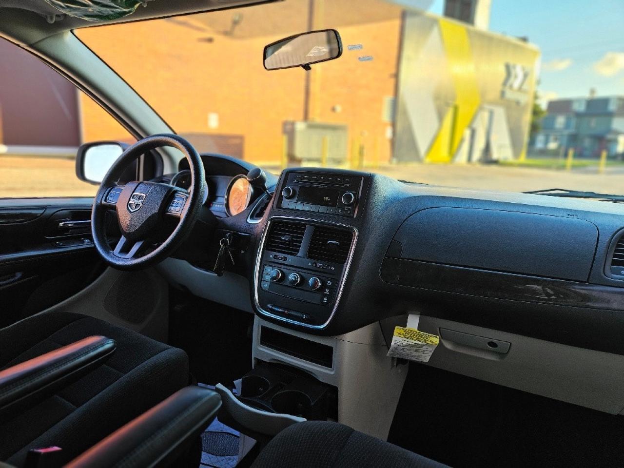 2013 Dodge Grand Caravan SE-ONLY 83000KM-CERTIFIED Photo