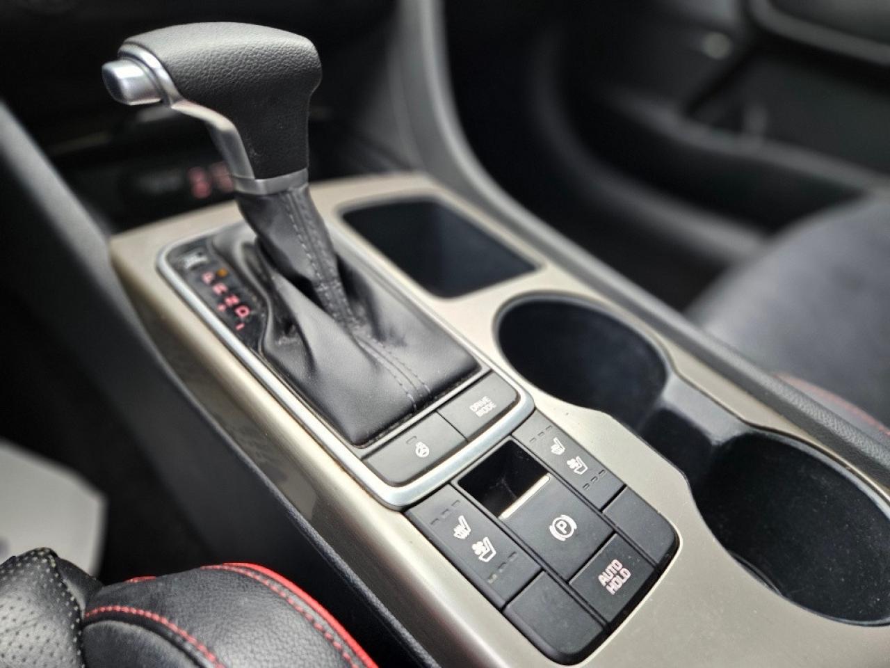 2019 Kia Optima SX TURBO-LEATHER-PANO ROOF-NAVI-CARPLAY Photo