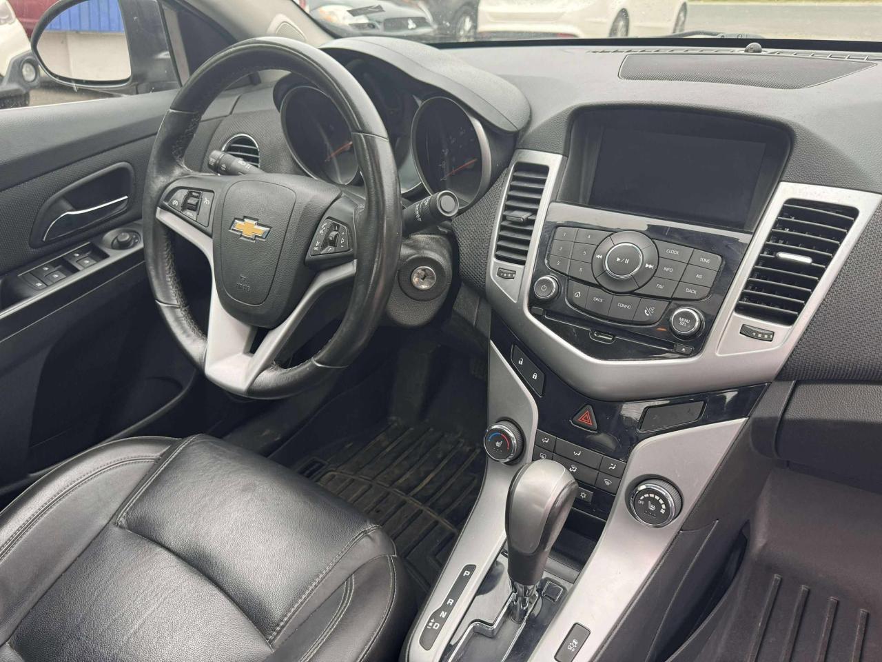 2014 Chevrolet Cruze 2LT - Photo #16