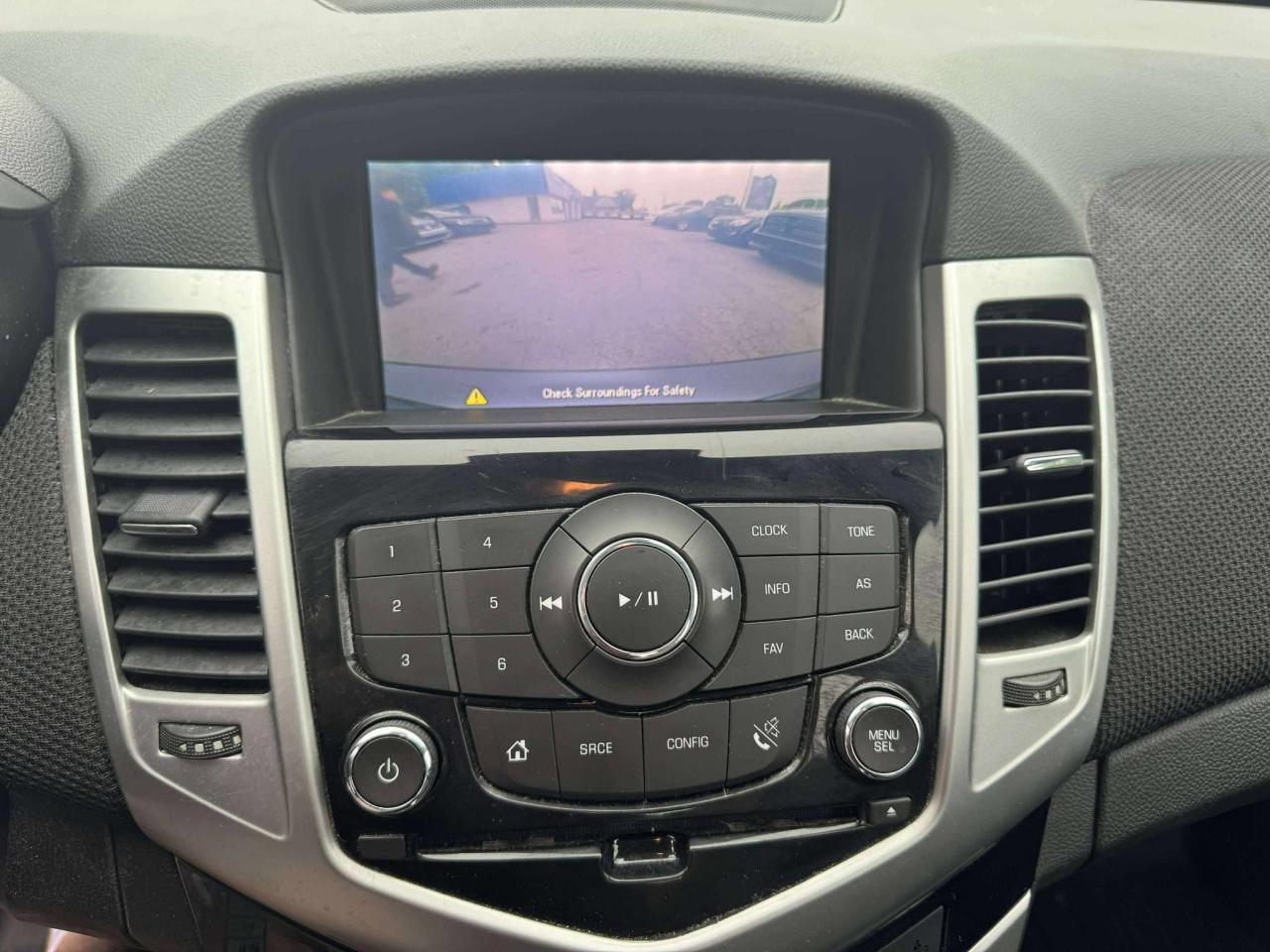 2014 Chevrolet Cruze 2LT - Photo #18