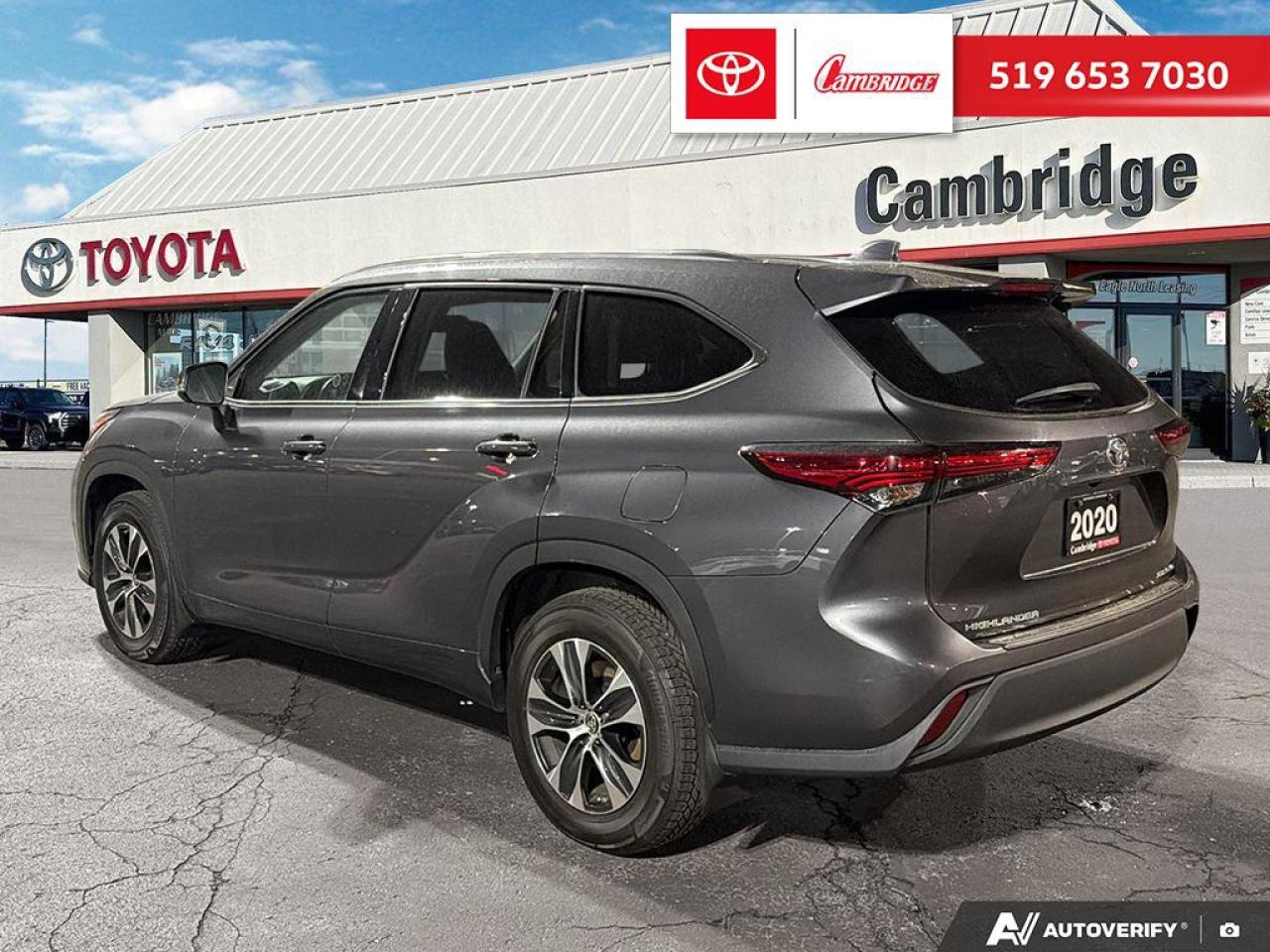 2020 Toyota Highlander XLE Photo