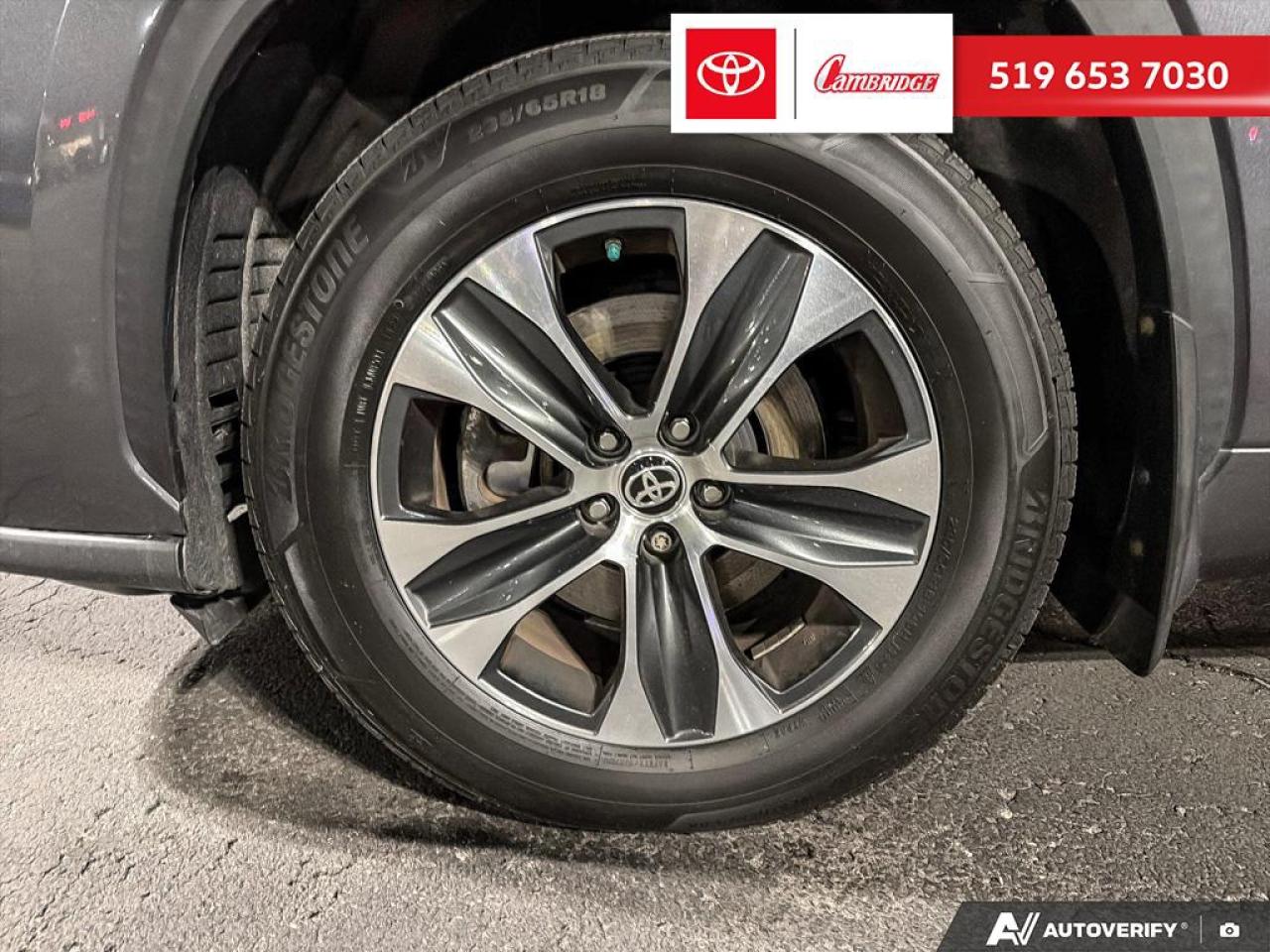 2020 Toyota Highlander XLE Photo