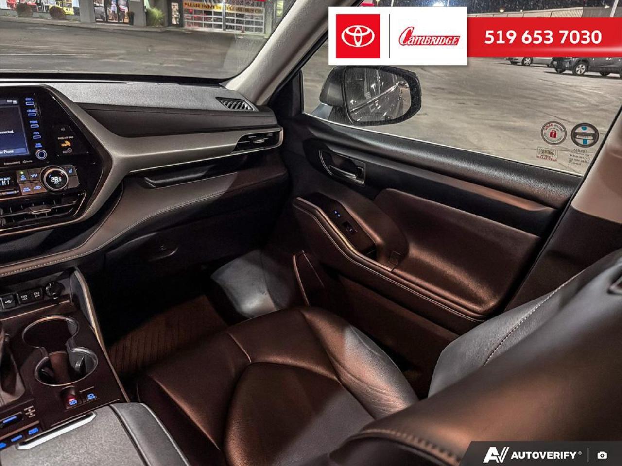 2020 Toyota Highlander XLE Photo