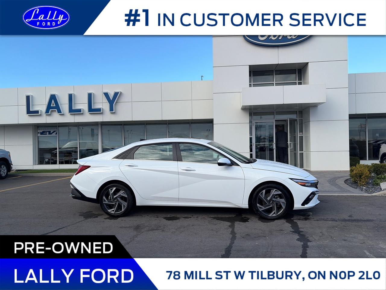 2025 Hyundai Elantra Luxury Only 16,638 kms, Like New!! Photo