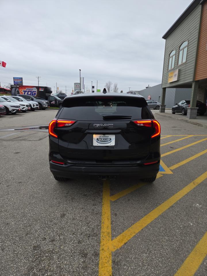 2021 GMC Terrain SLE Photo