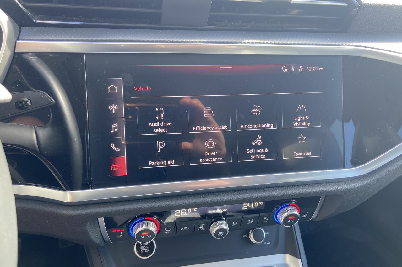 2024 Audi Q3 Komfort Photo