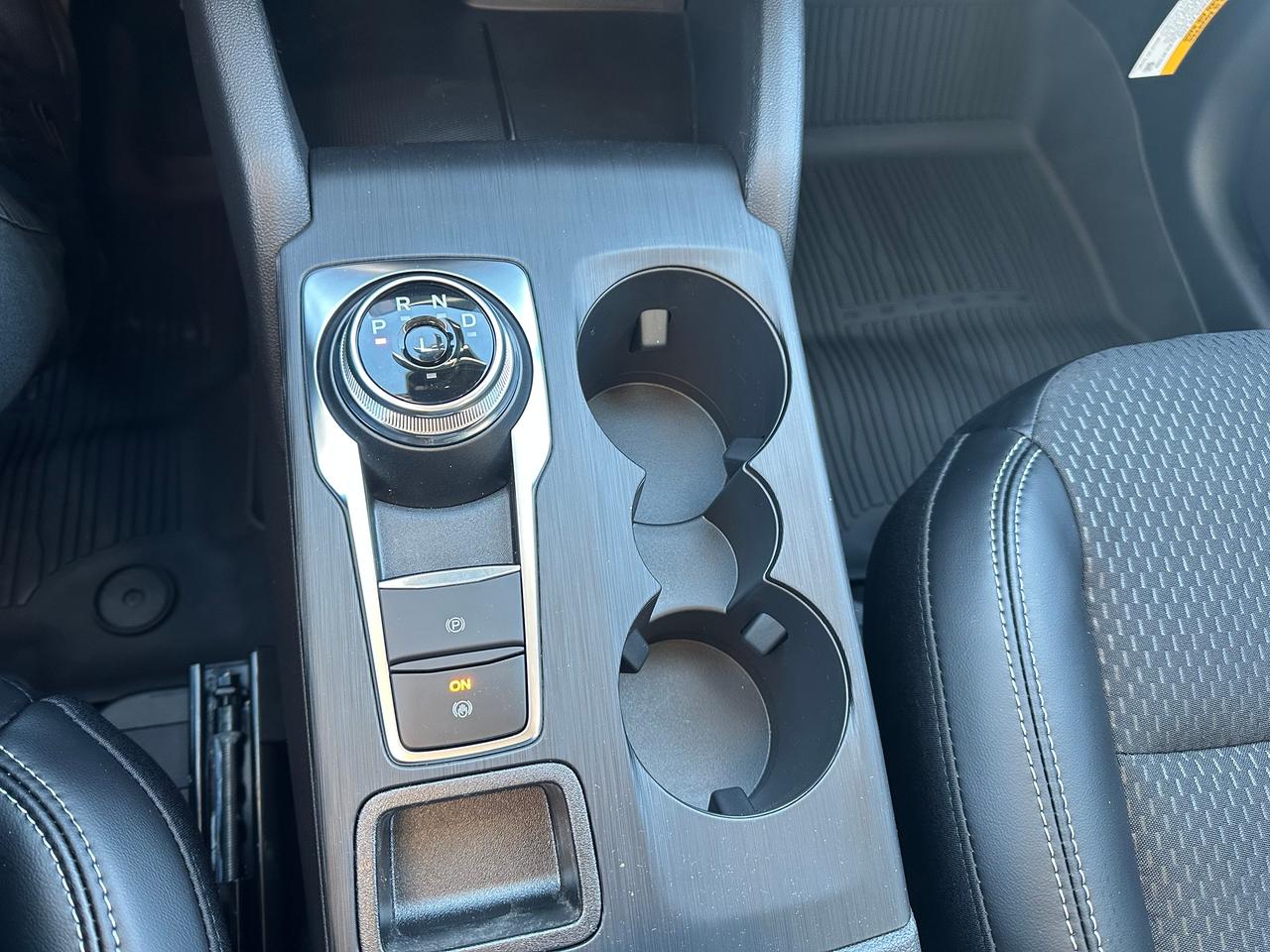 2026 Ford Escape PHEV FWD 700A Photo5