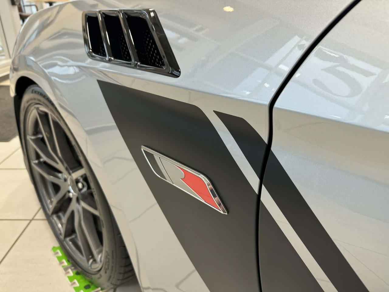 2021 Ford Mustang GT Premium Photo5