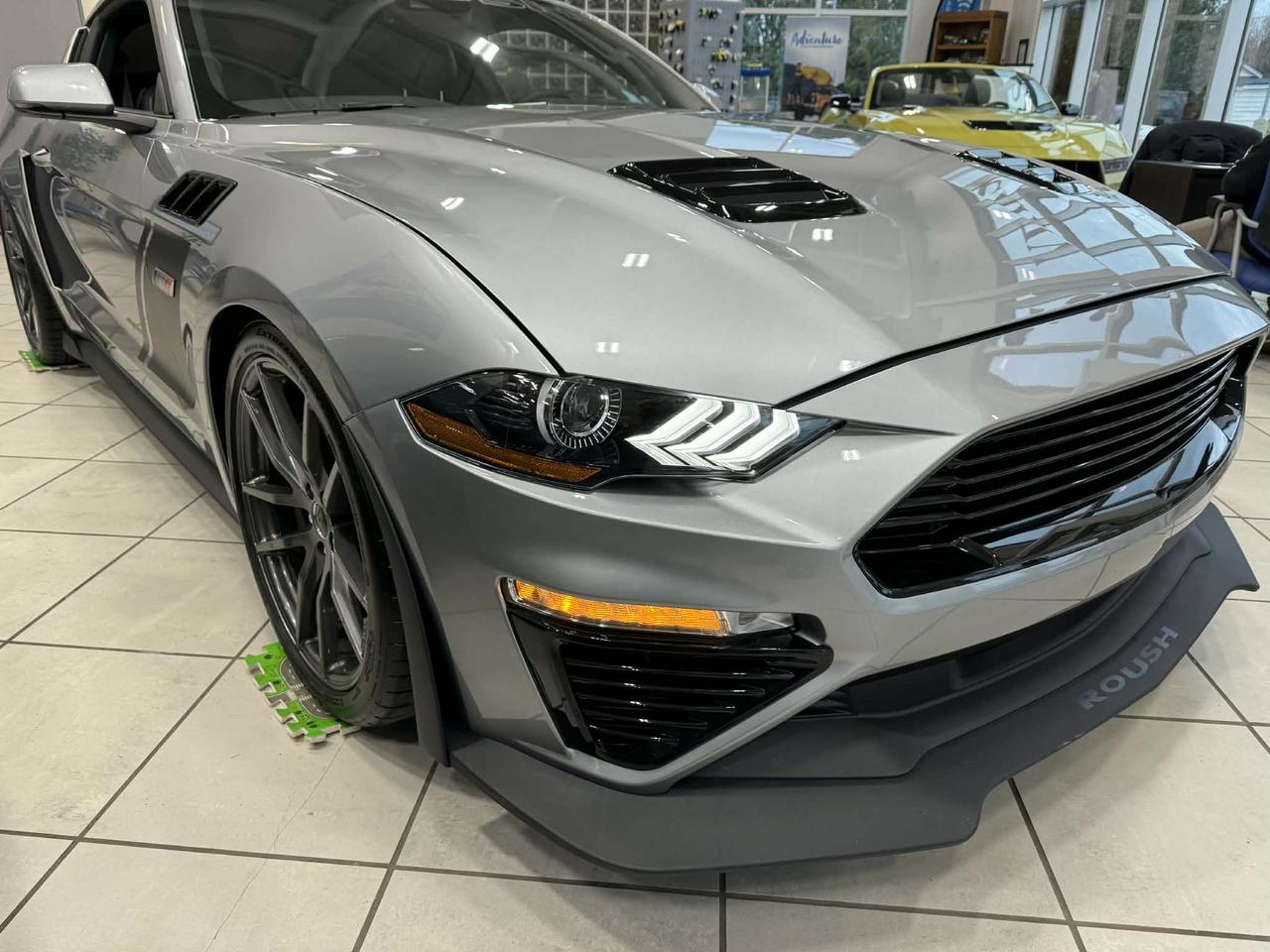 2021 Ford Mustang GT Premium Photo5