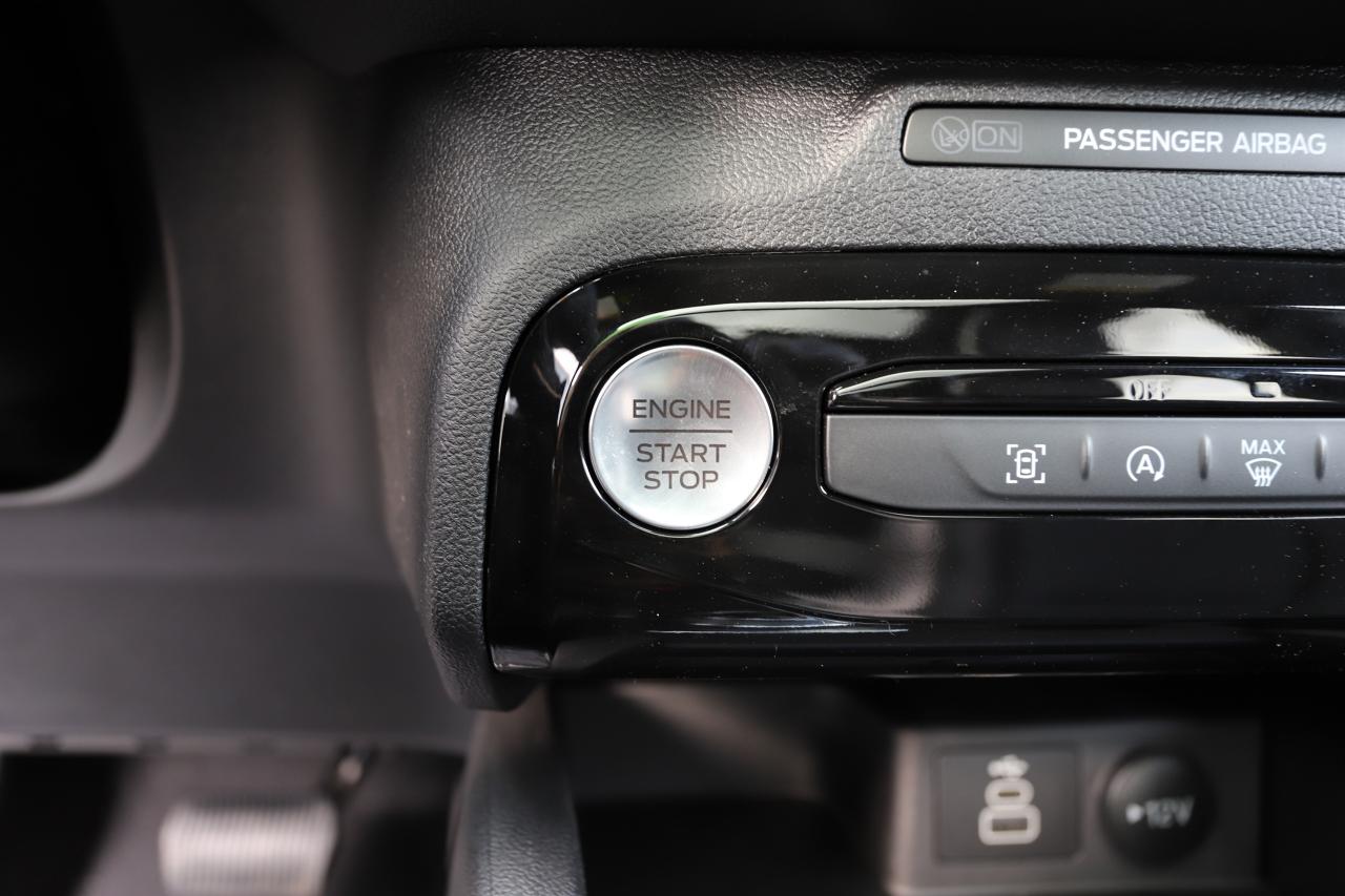 2026 Ford Escape ST-Line AWD Photo